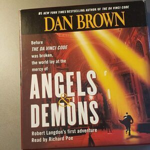 Dan Brown Angels and Demons 6 CDs Audio Book on 5CDs